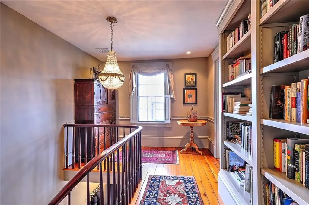 129 Williams Street Providence RI 02906