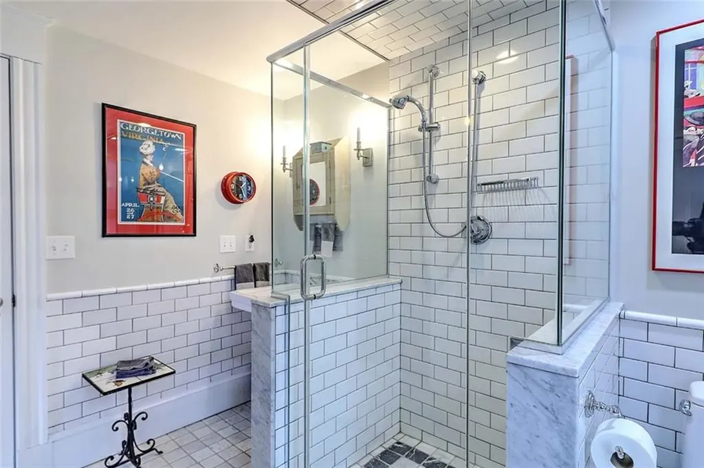 129 Williams Street Providence RI 02906