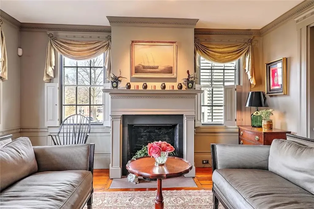 129 Williams Street Providence RI 02906