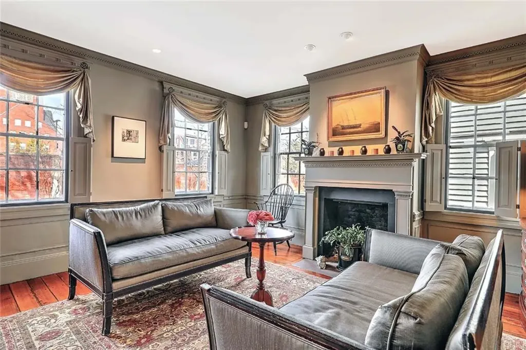 129 Williams Street Providence RI 02906