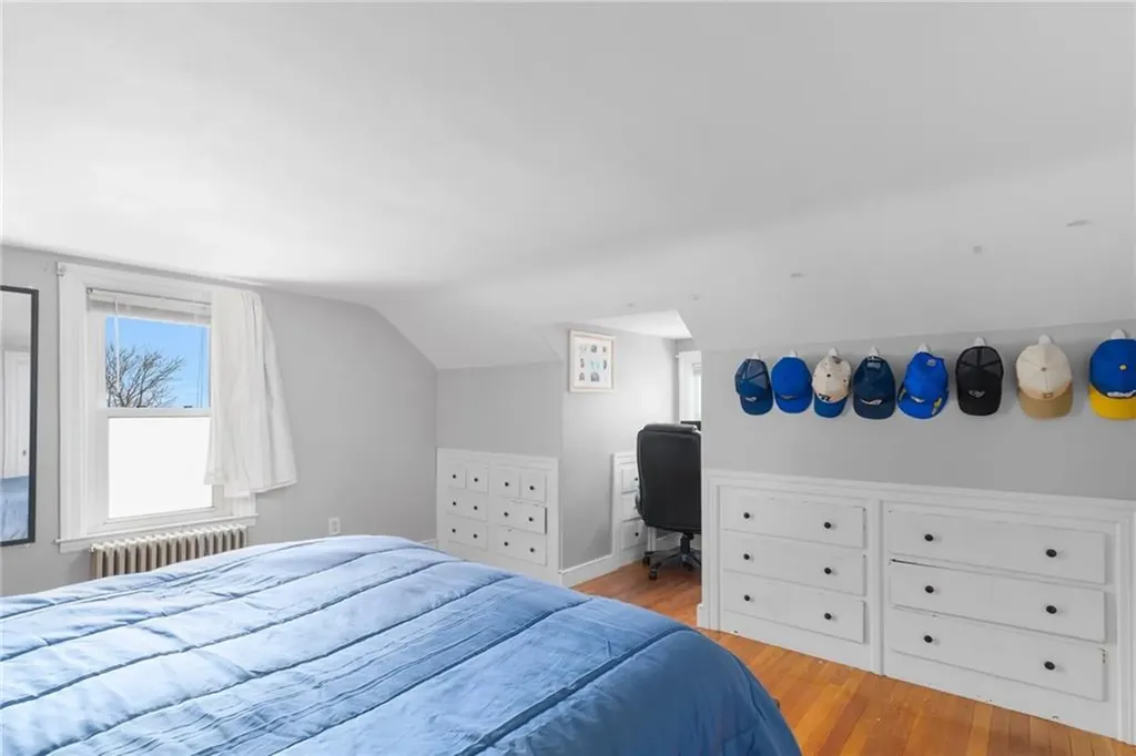 71 Curson Street West Warwick RI 02893