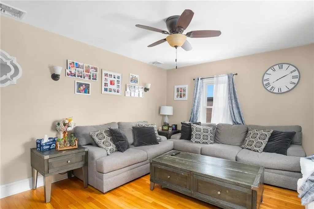 71 Curson Street West Warwick RI 02893