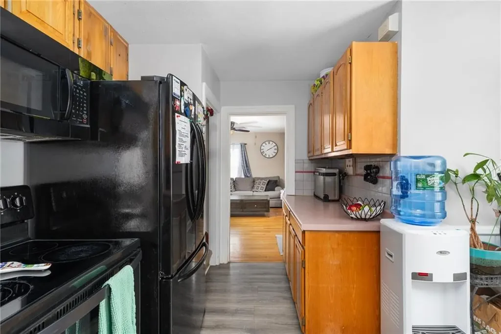 71 Curson Street West Warwick RI 02893