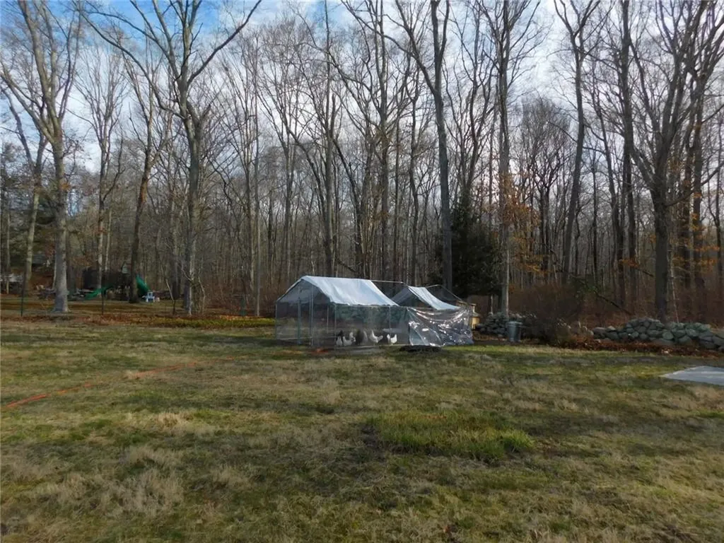 12 Boulder Road Hopkinton RI 02833