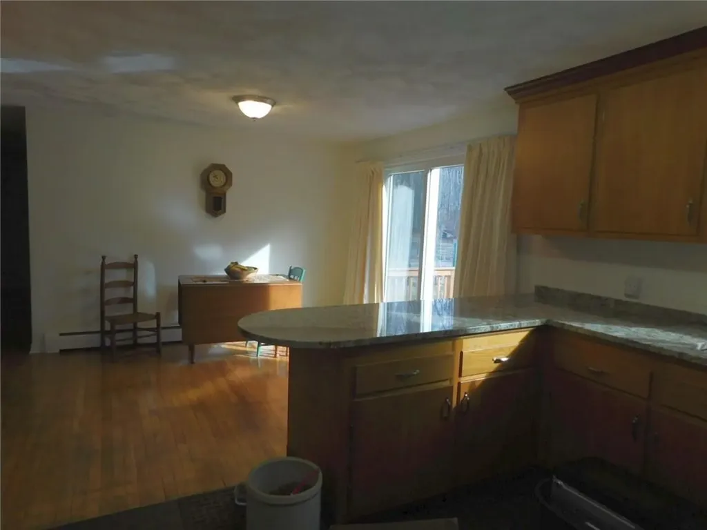 12 Boulder Road Hopkinton RI 02833