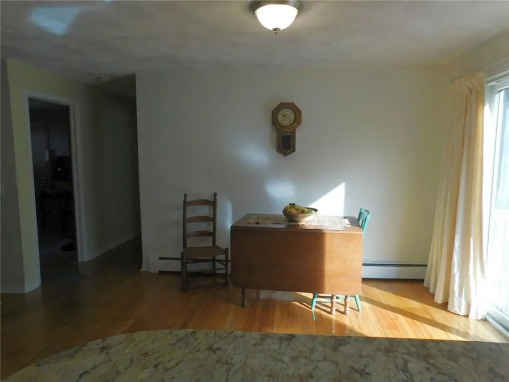 12 Boulder Road Hopkinton RI 02833