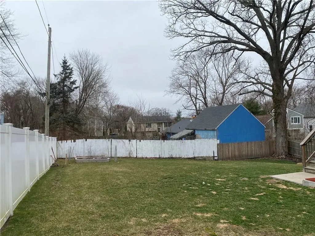 85 Charlestown Avenue Warwick RI 02889