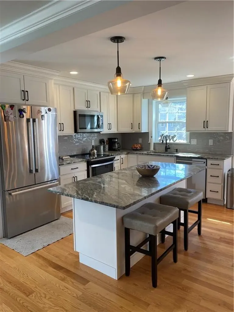 85 Charlestown Avenue Warwick RI 02889