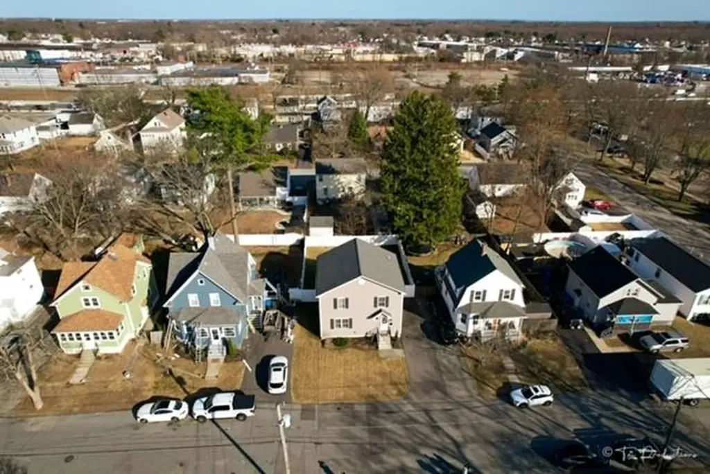 288 Woodbine Street Cranston RI 02910