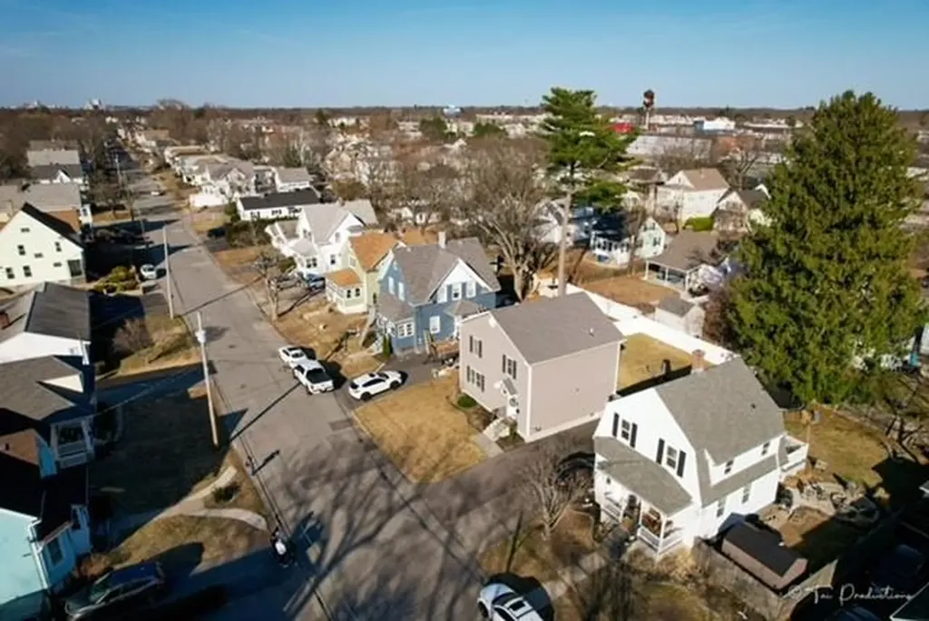 288 Woodbine Street Cranston RI 02910