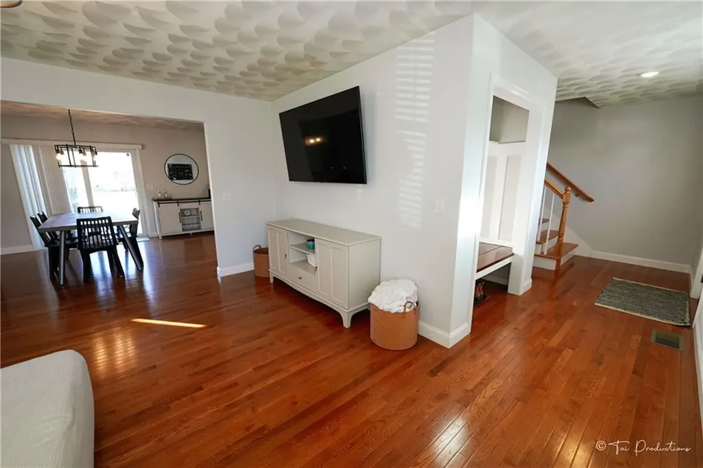 288 Woodbine Street Cranston RI 02910