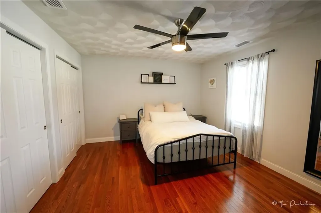 288 Woodbine Street Cranston RI 02910