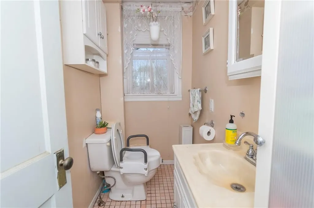 101 Collins Street Attleboro MA 02703