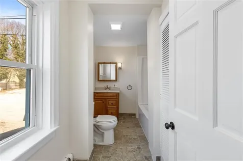 135 Water Street Warren RI 02885