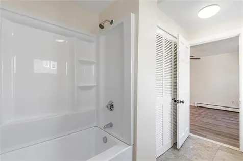 135 Water Street Warren RI 02885