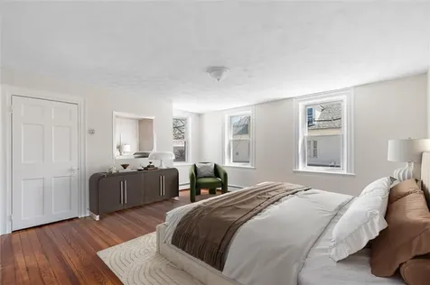 135 Water Street Warren RI 02885