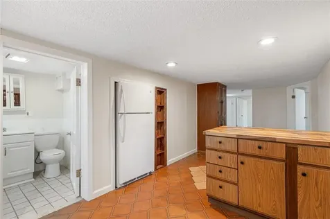 135 Water Street Warren RI 02885