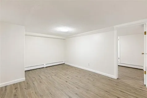 135 Water Street Warren RI 02885