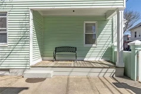 135 Water Street Warren RI 02885