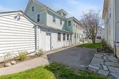 135 Water Street Warren RI 02885