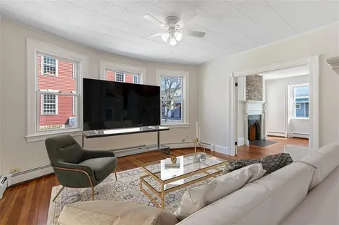 135 Water Street Warren RI 02885