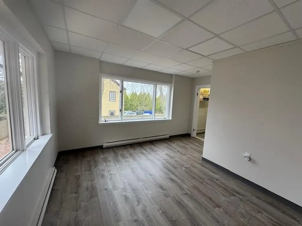 399 Hope Street Bristol RI 02809