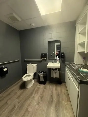 399 Hope Street Bristol RI 02809