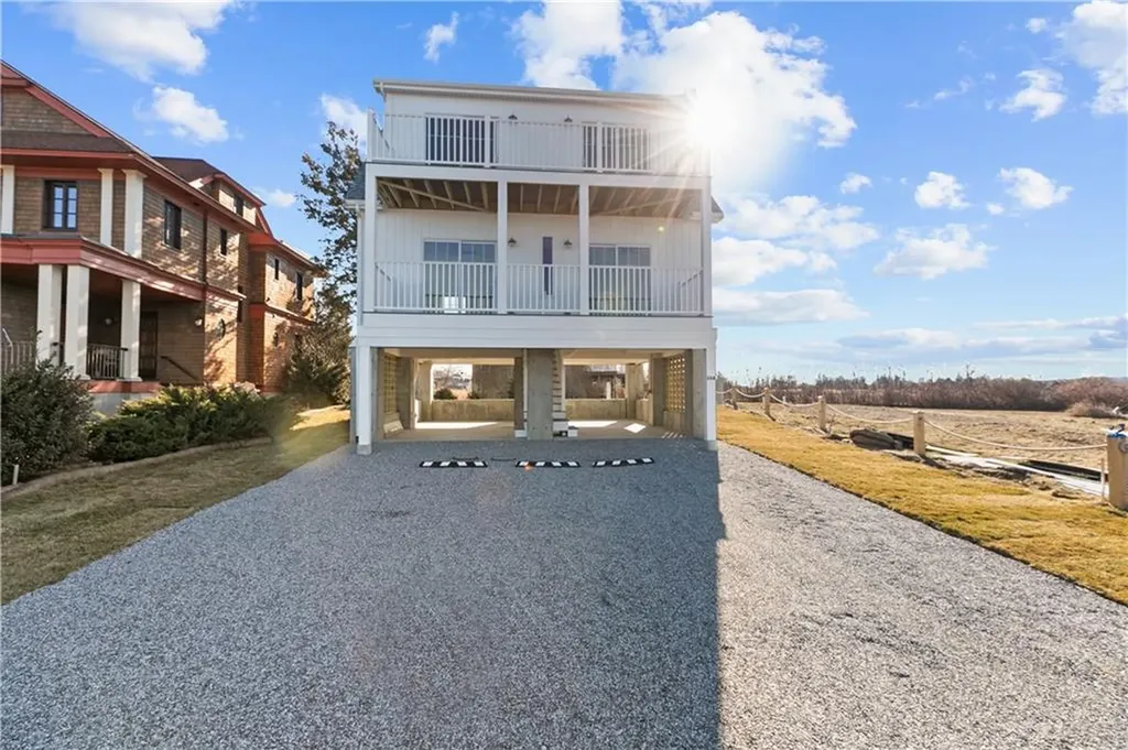 268 Common Fence Boulevard Portsmouth RI 02871