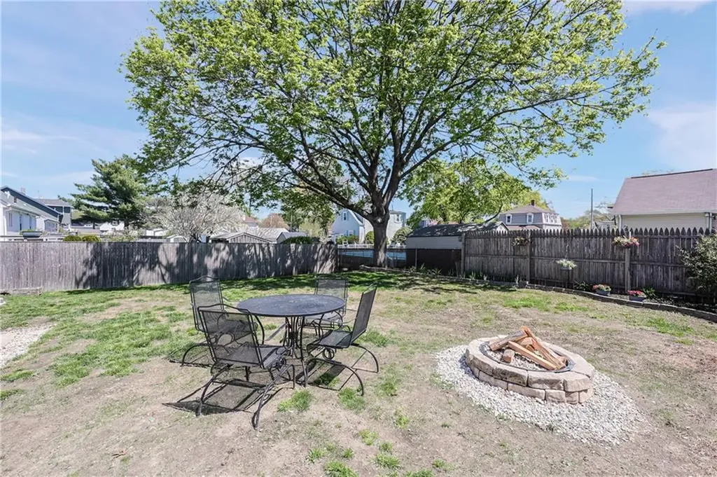 22 Phillips Avenue Warwick RI 02888