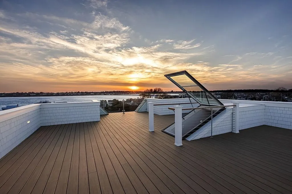 10 Stimpson Street Middletown RI 02842