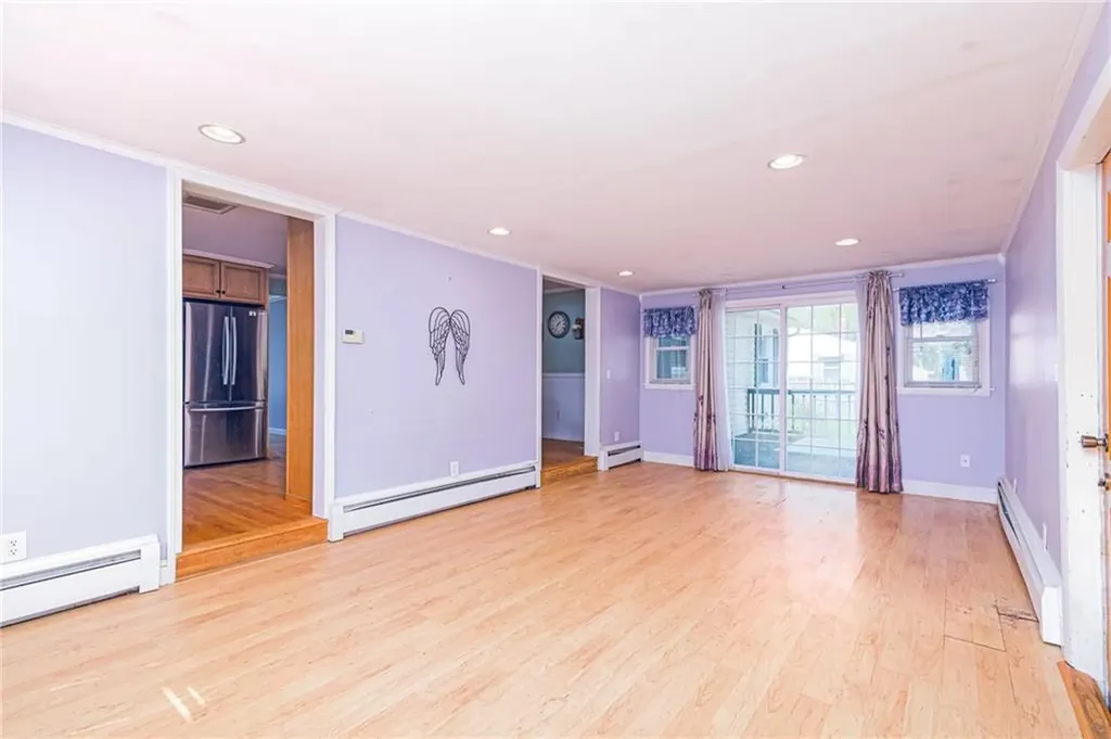 20 Archdale Drive Warwick RI 02889