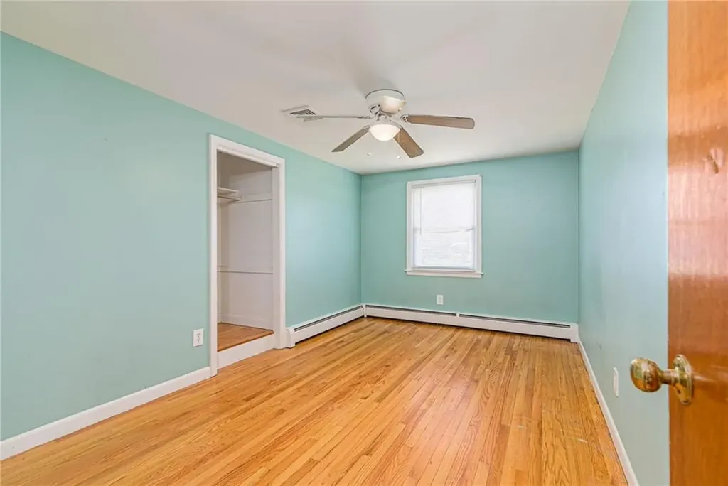 20 Archdale Drive Warwick RI 02889