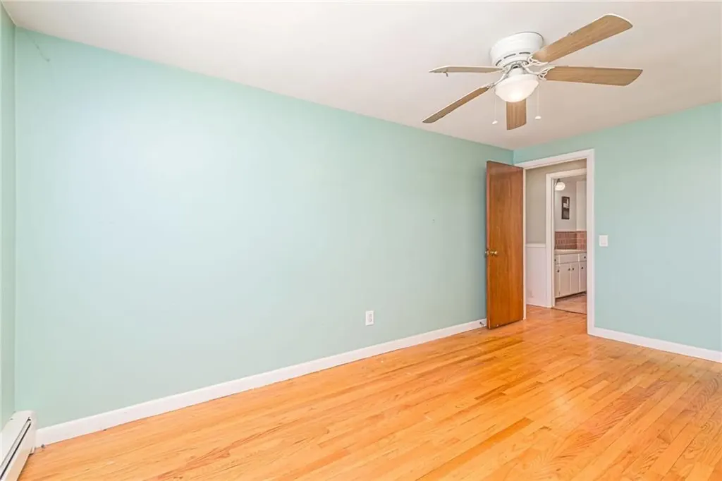20 Archdale Drive Warwick RI 02889