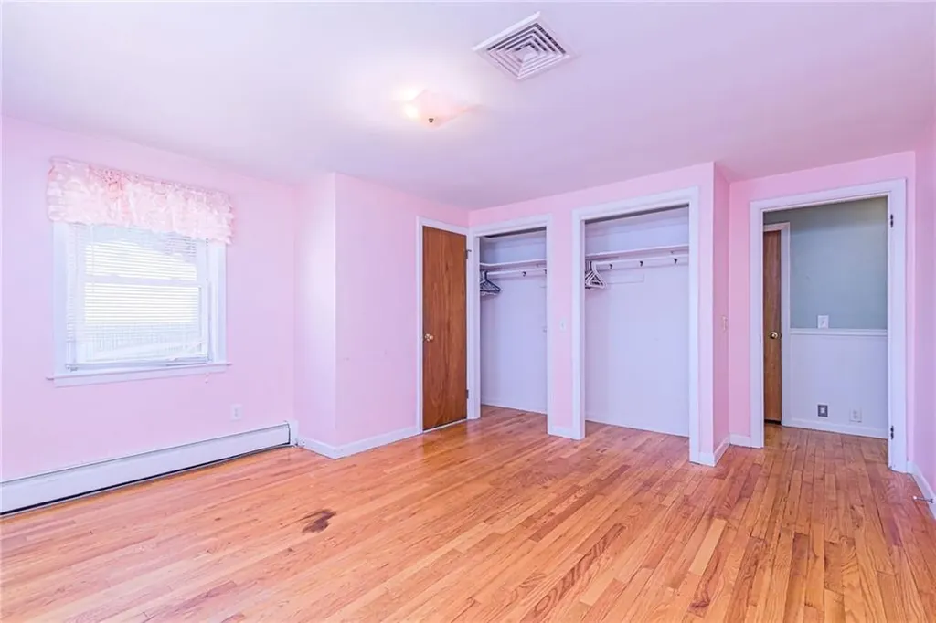 20 Archdale Drive Warwick RI 02889