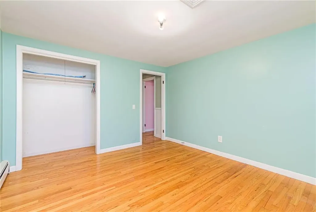 20 Archdale Drive Warwick RI 02889