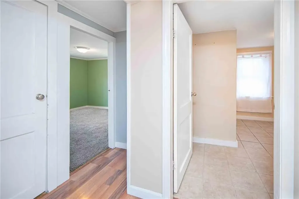 30 Uphill Avenue Warwick RI 02886