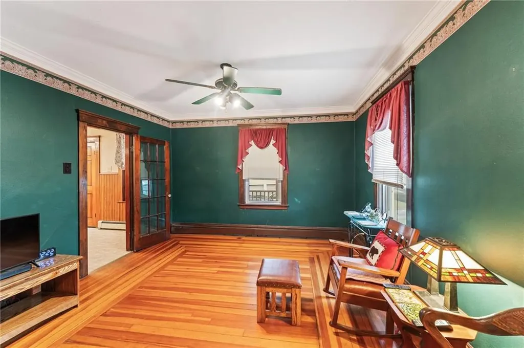 197 Avenue C Woonsocket RI 02895