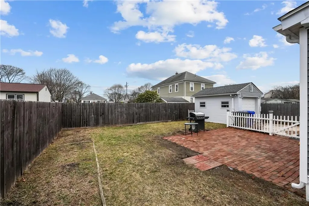 49 Baird Avenue North Providence RI 02904