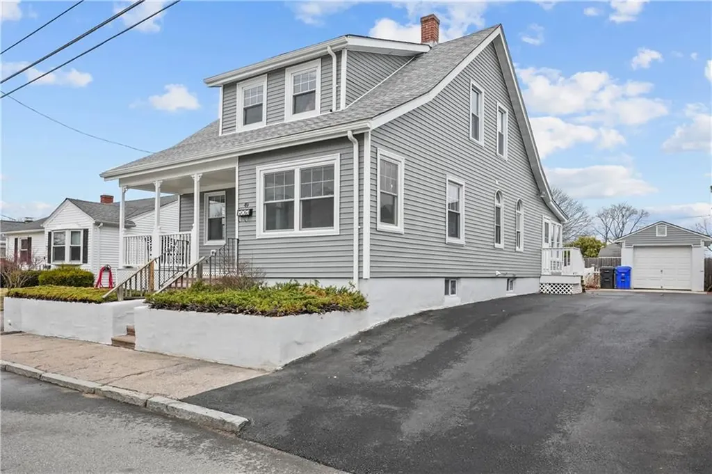 49 Baird Avenue North Providence RI 02904