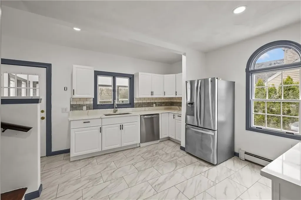 49 Baird Avenue North Providence RI 02904