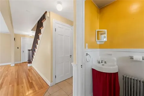 96 Brewster Street Pawtucket RI 02860