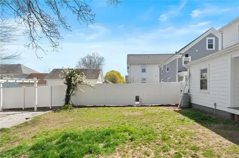 96 Brewster Street Pawtucket RI 02860