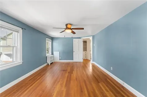 96 Brewster Street Pawtucket RI 02860