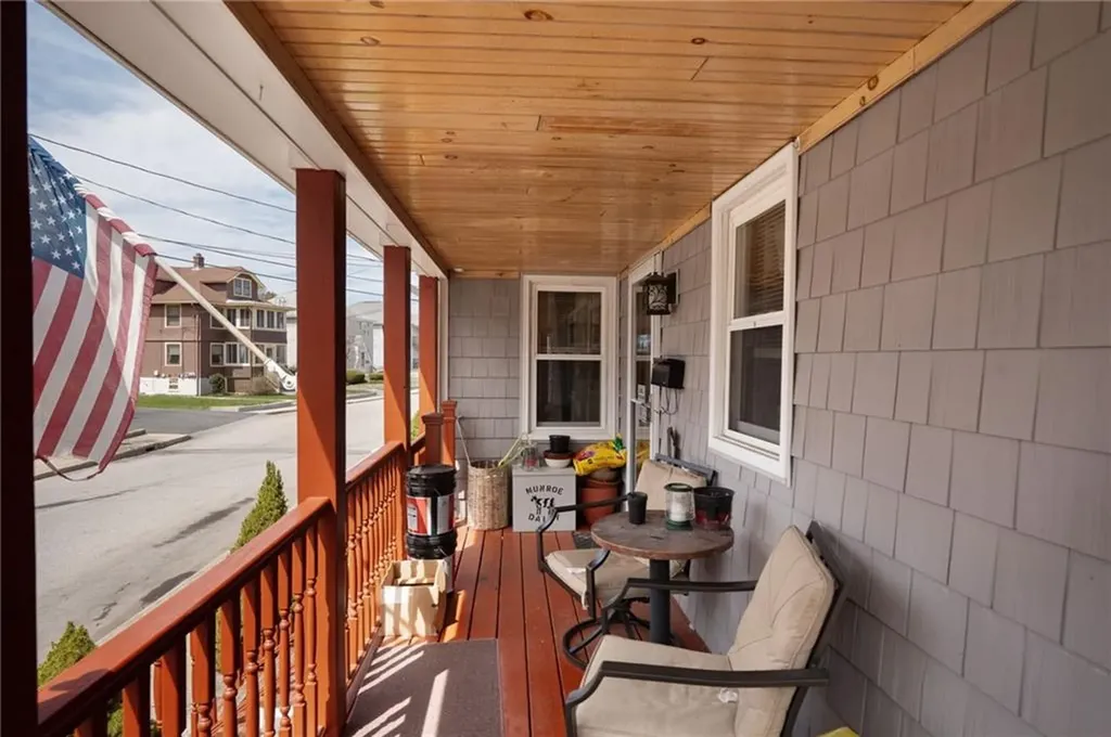 27 Pond Street West Warwick RI 02893