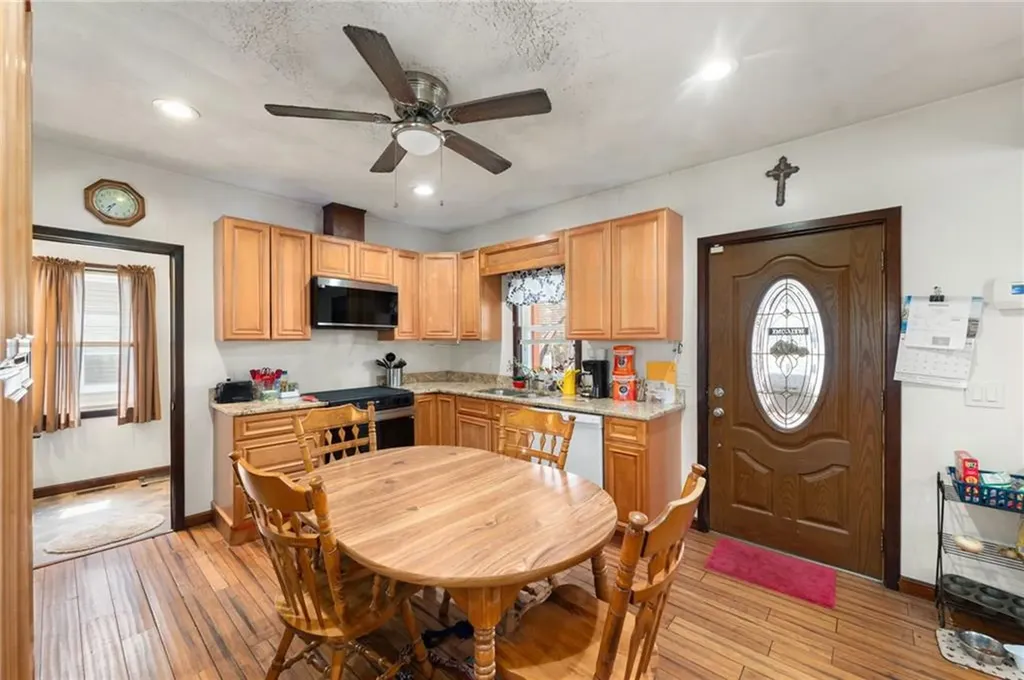 27 Pond Street West Warwick RI 02893