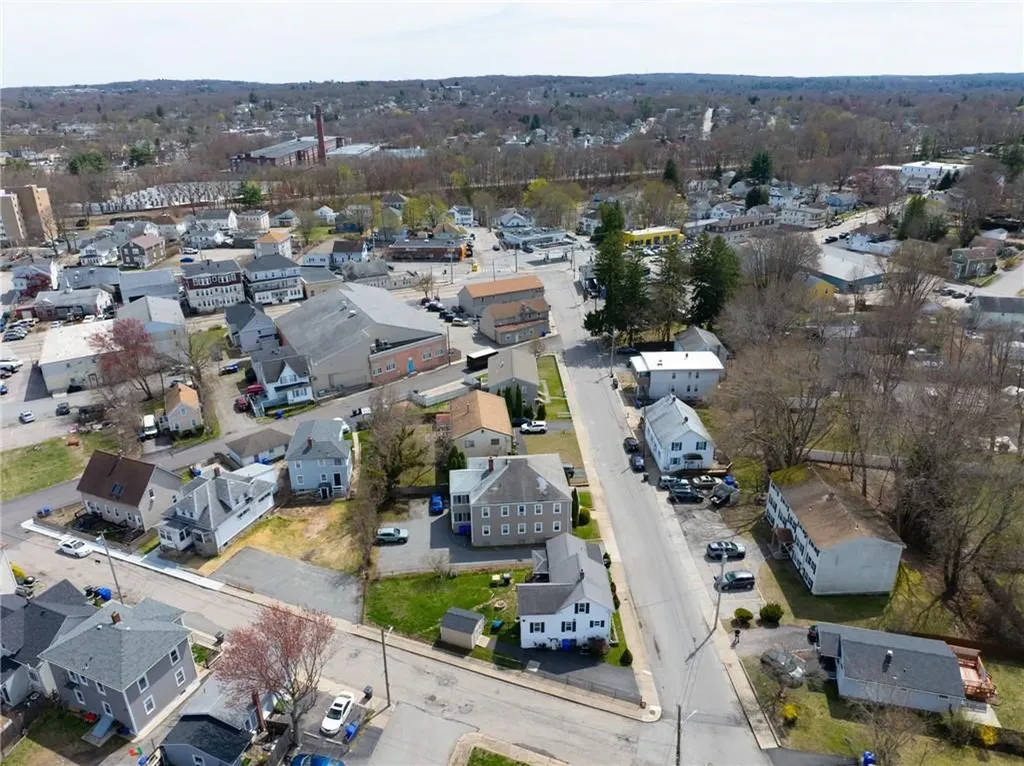 27 Pond Street West Warwick RI 02893