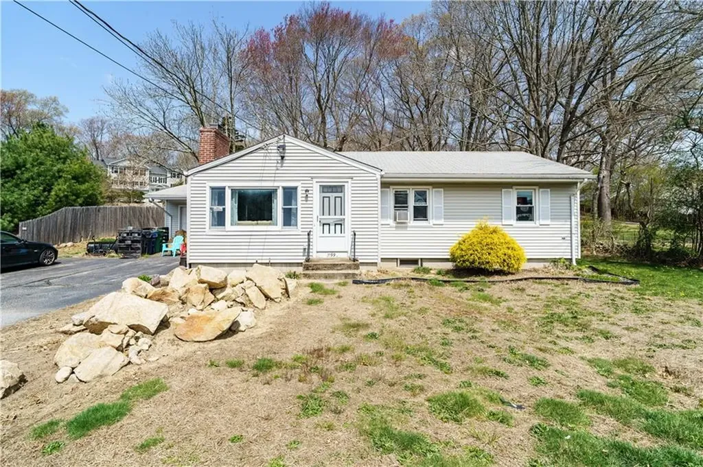 1199 Centerville Road Warwick RI 02886