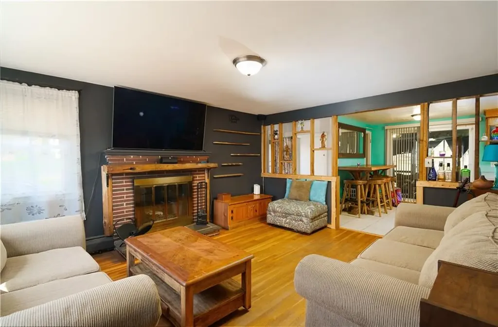 1199 Centerville Road Warwick RI 02886