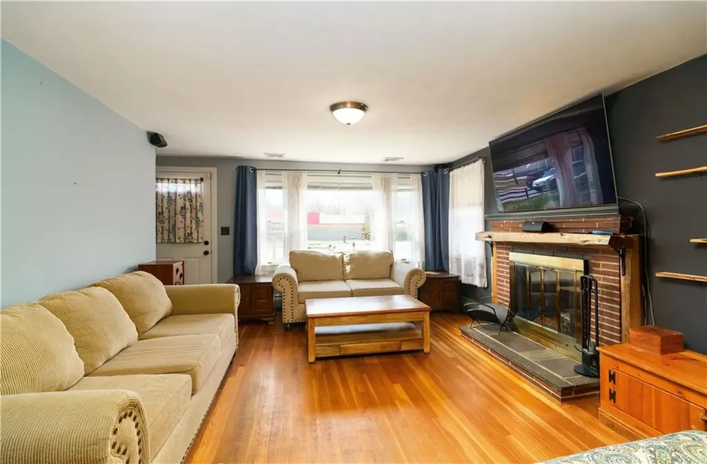1199 Centerville Road Warwick RI 02886