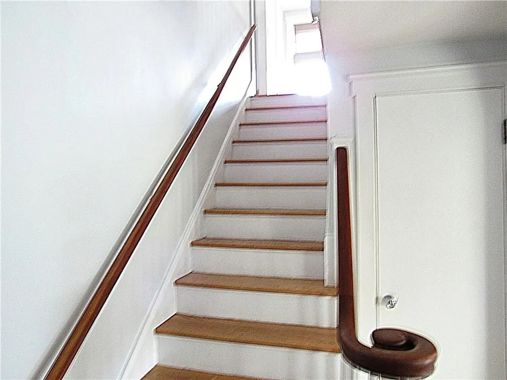 244 Harmony Court Warwick RI 02889